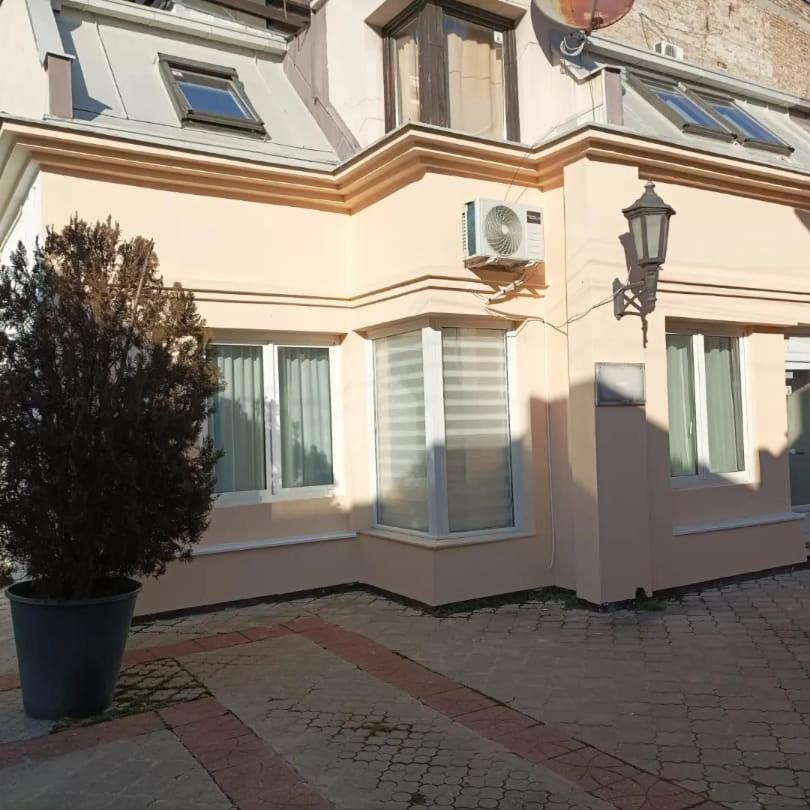 Katera Apartment Belgrade Exterior photo